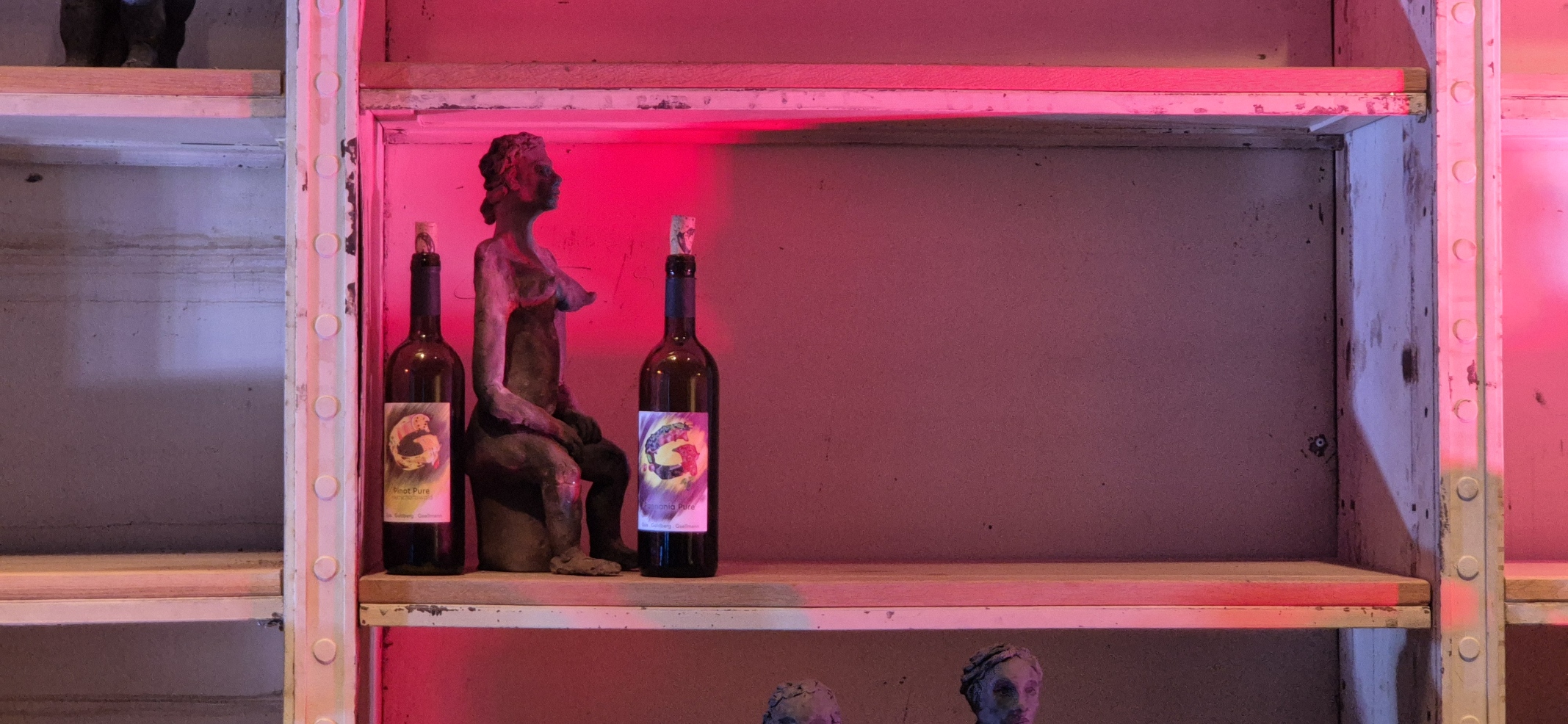 Wien Modern … die Puppe und das Weingut Gsellmann am Goldberg